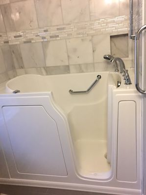 Accessible Bathtub in Minden City by Independent Home Products, LLC